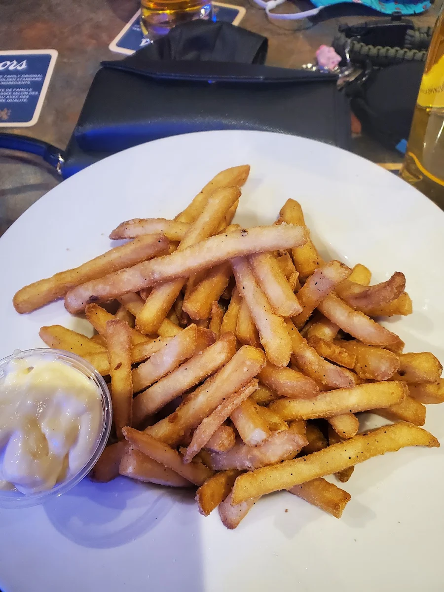 Food & drink, PIGGY'S PUB & GRILL
