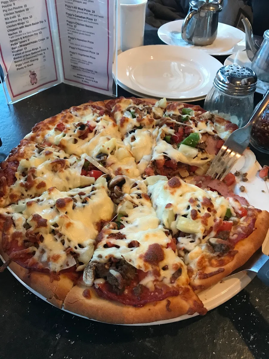 Food & drink, PIGGY'S PUB & GRILL