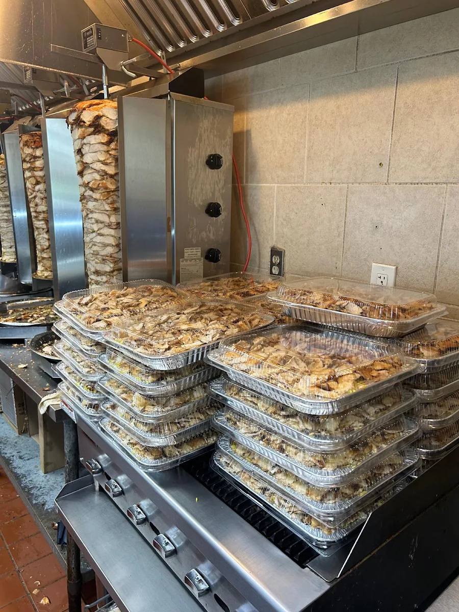 Vibe, Shawarma House