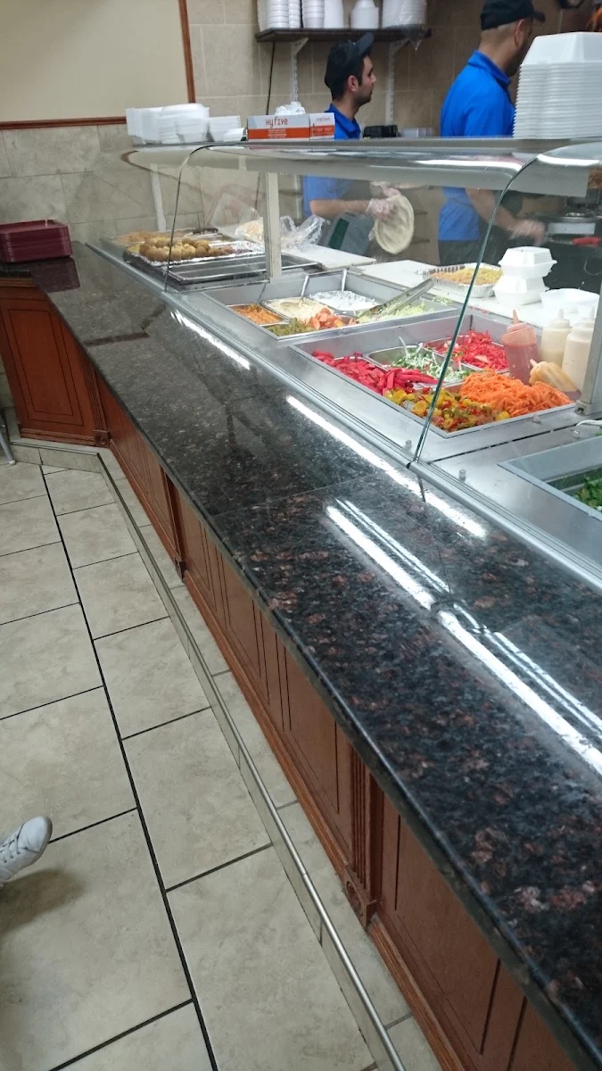Vibe, Shawarma House