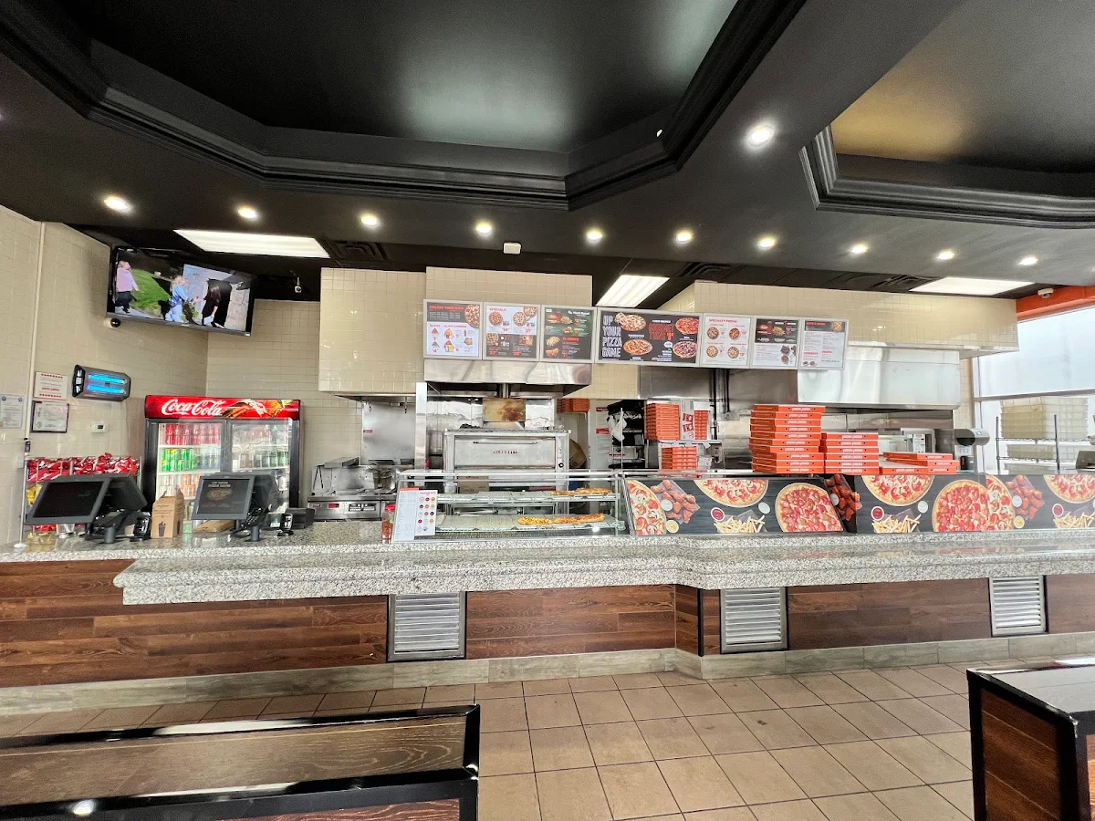 Vibe, Pizza Pizza
