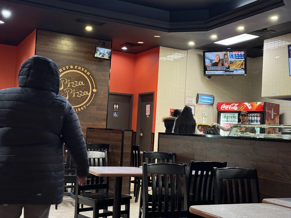 Vibe, Pizza Pizza