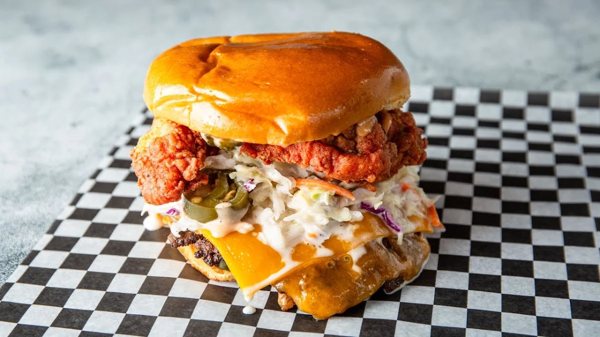 Food & drink, Simba's Hot Chicken (Markham Rd)