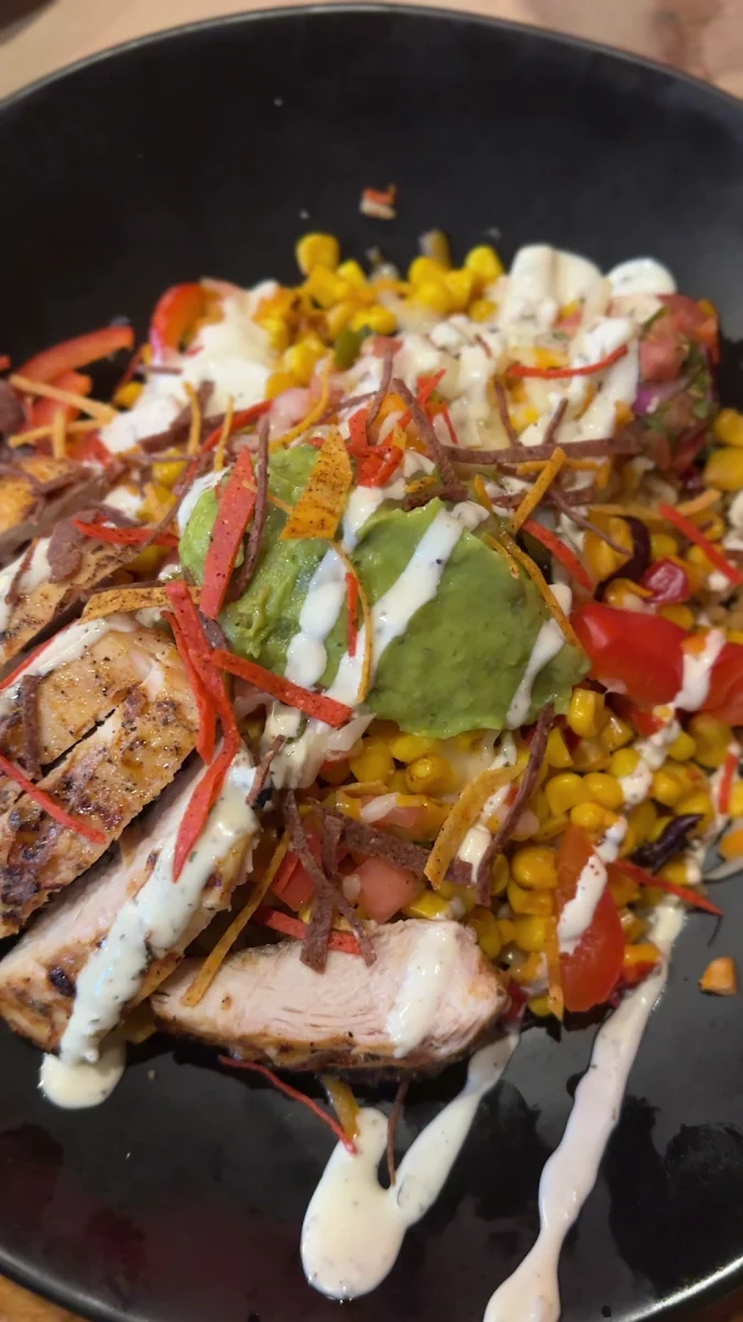 Food & drink, Montana’s BBQ & Bar