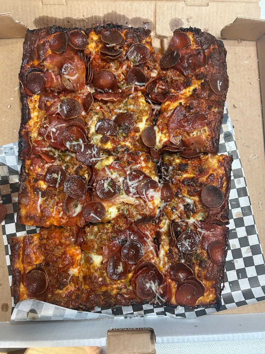 Food & drink, Paradox Pizzeria & Brewery