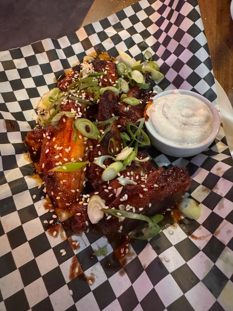 Food & drink, Paradox Pizzeria & Brewery