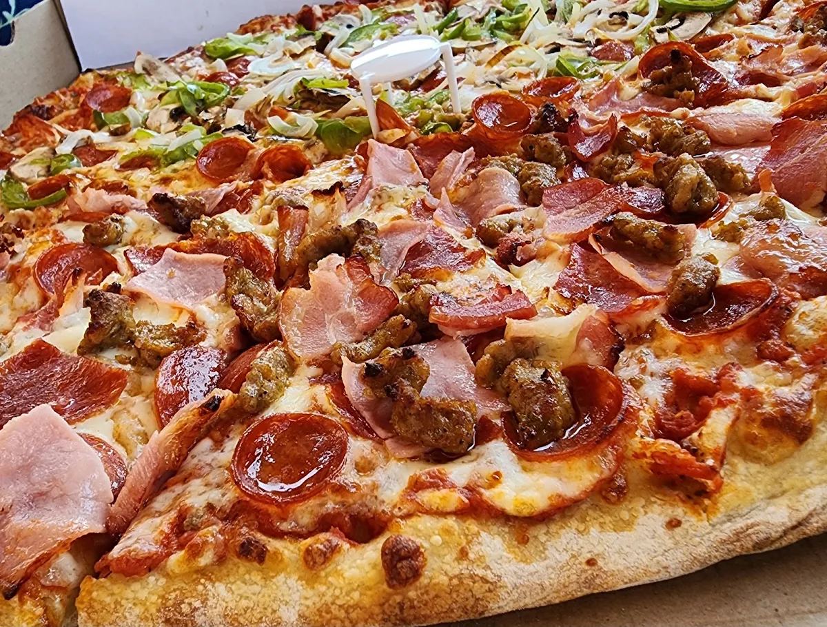 Food & drink, Luca Pizza