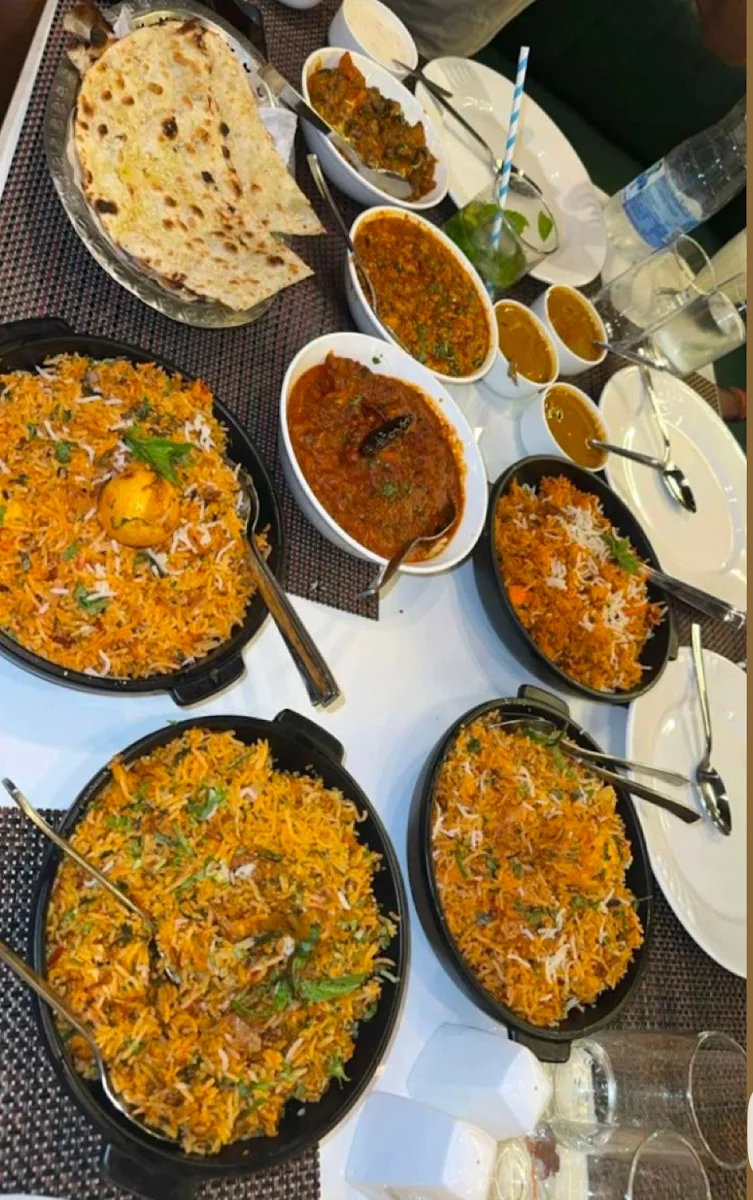 Food & drink, Delmas Hotel&Bar | Restaurant&VLTs