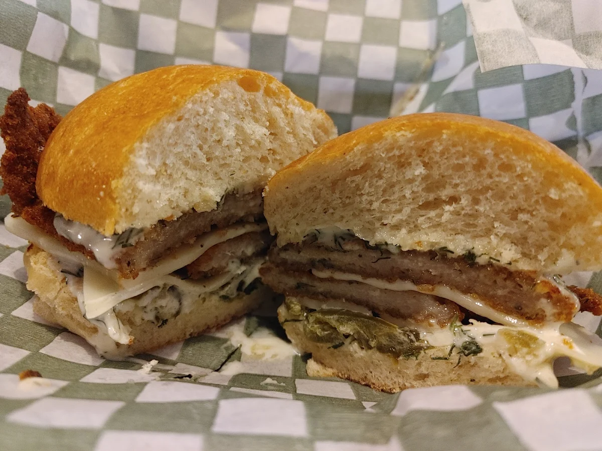 Food & drink, Mimico Pub & Grill