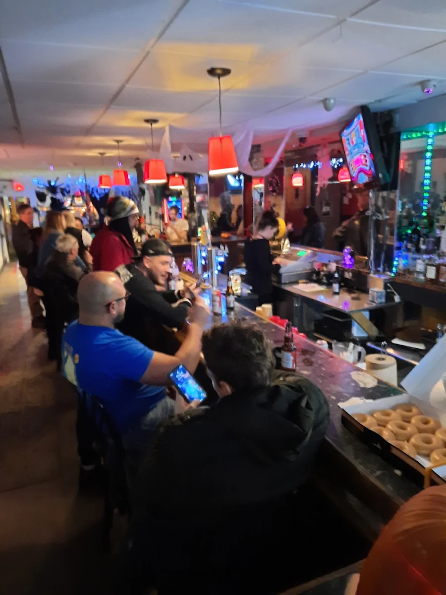 Vibe, Mimico Pub & Grill