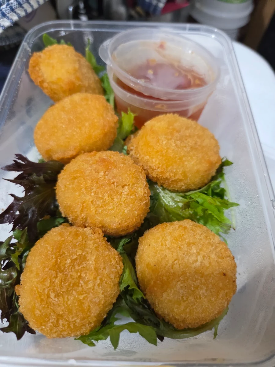 Food & drink, Hand Wok Cafe