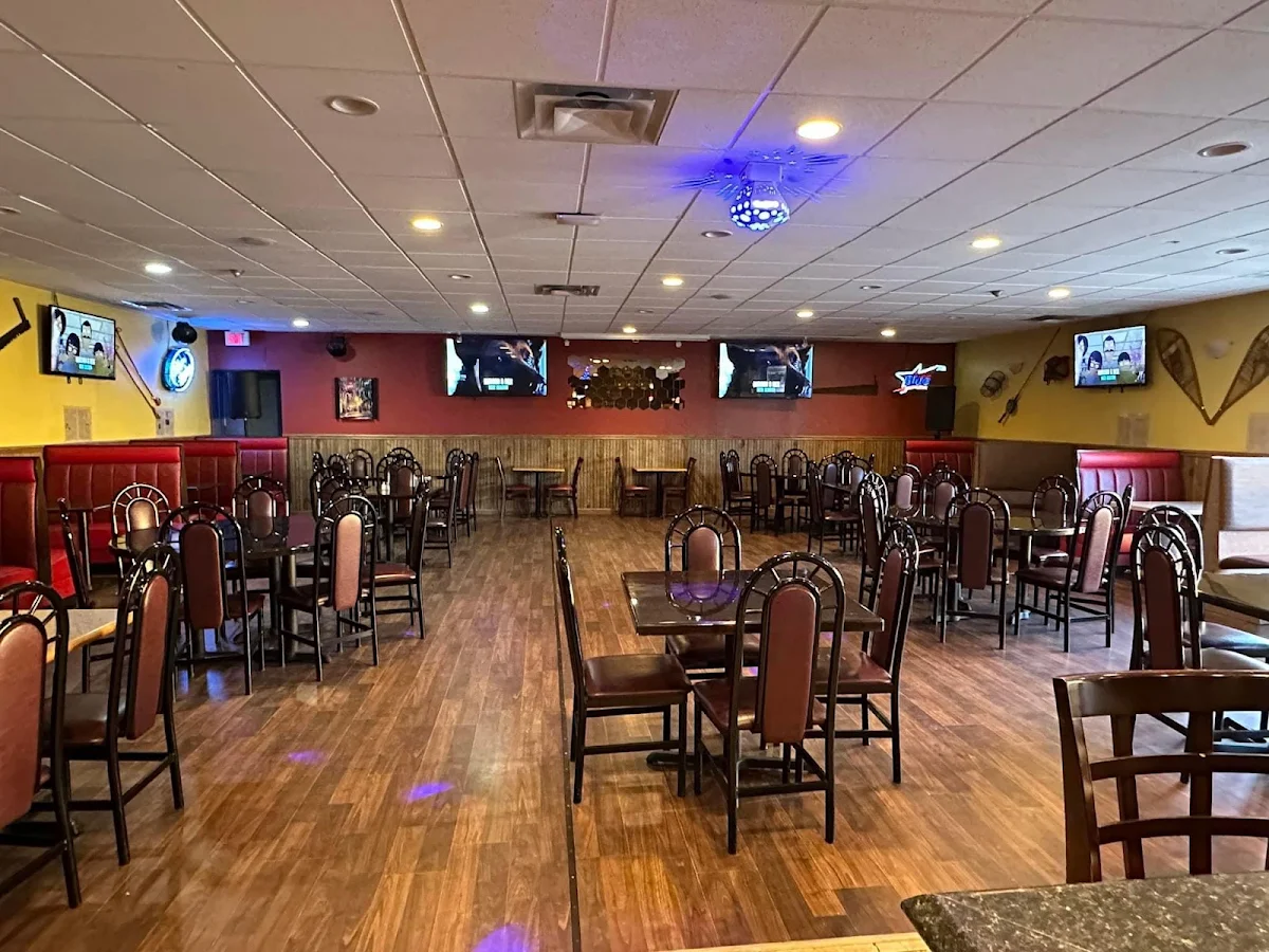 Vibe, Fifth Avenue Bar & Grill