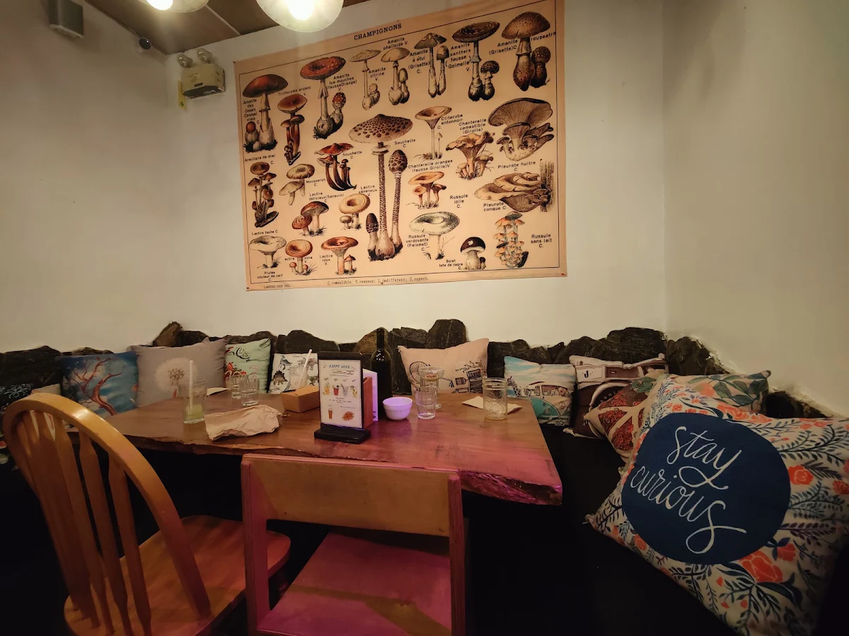 Vibe, Chickpea Restaurant