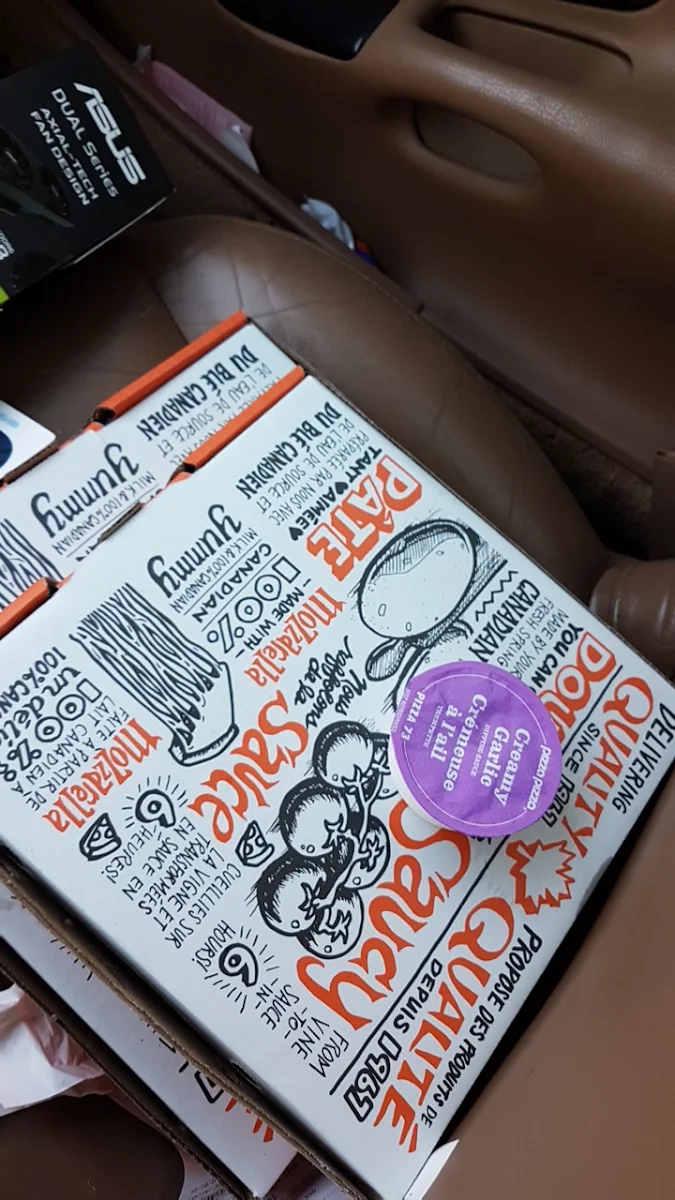 Menu, Pizza Pizza