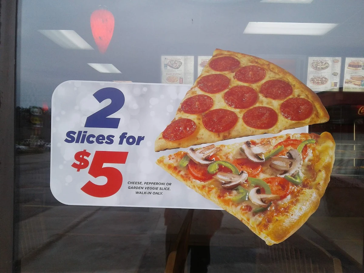 Menu, Pizza Pizza