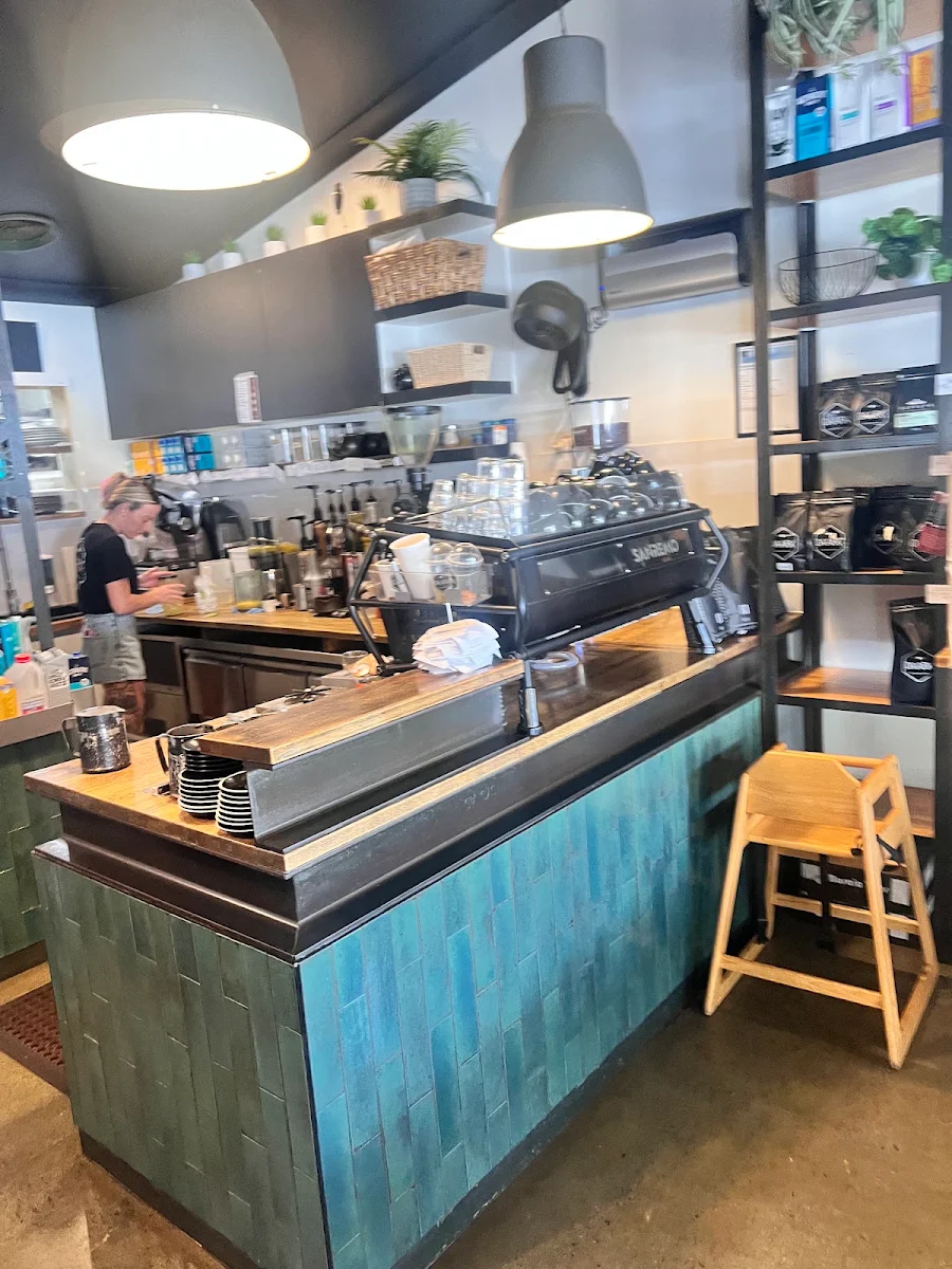 Vibe, Daark Espresso