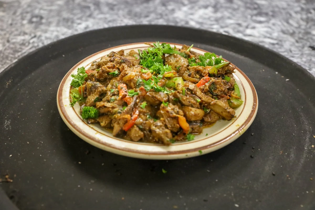 Food & drink, YEMENI PALACE RESTAURANT مطعم القصر اليمني