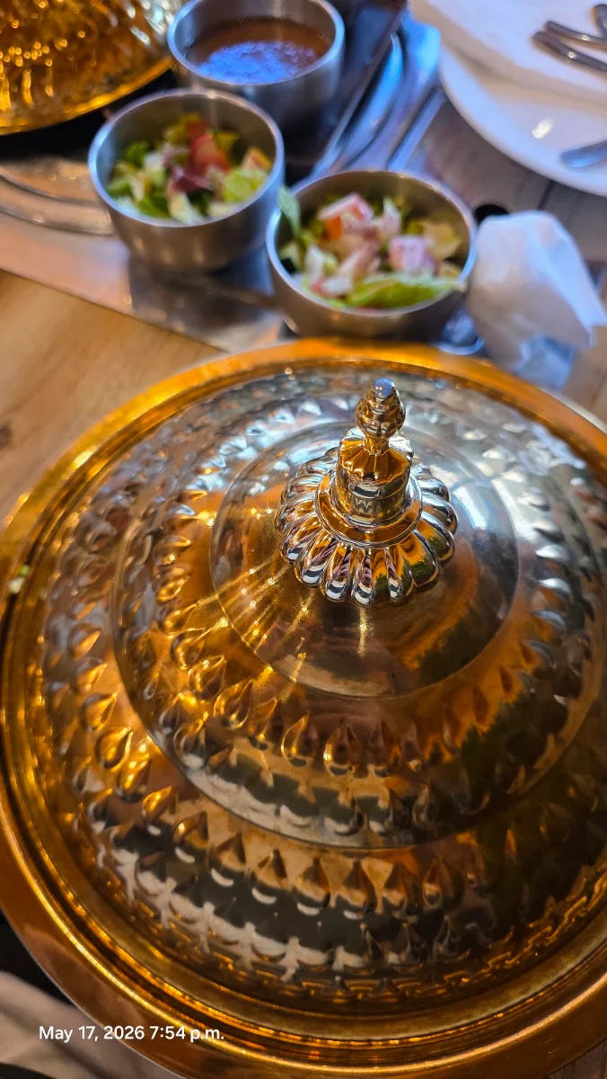 Food & drink, YEMENI PALACE RESTAURANT مطعم القصر اليمني