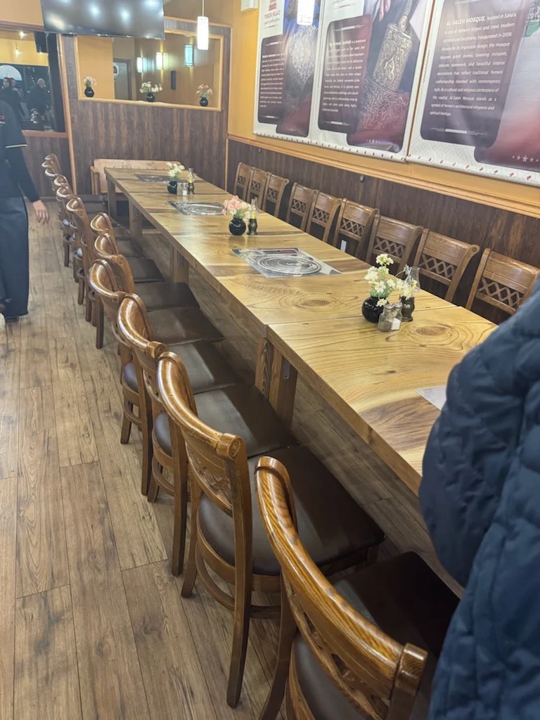 Vibe, YEMENI PALACE RESTAURANT مطعم القصر اليمني