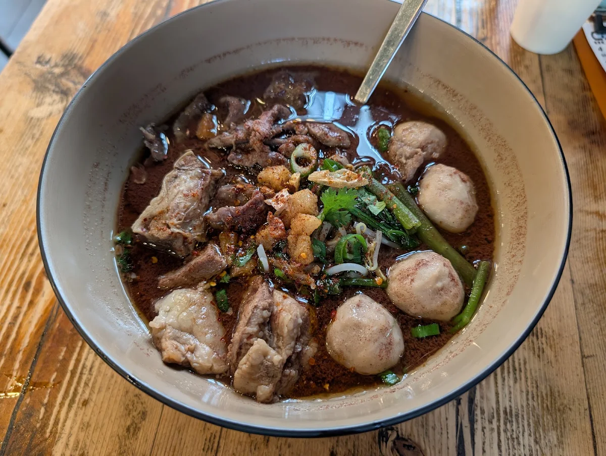 Food & drink, Show Neua Thai Street Food