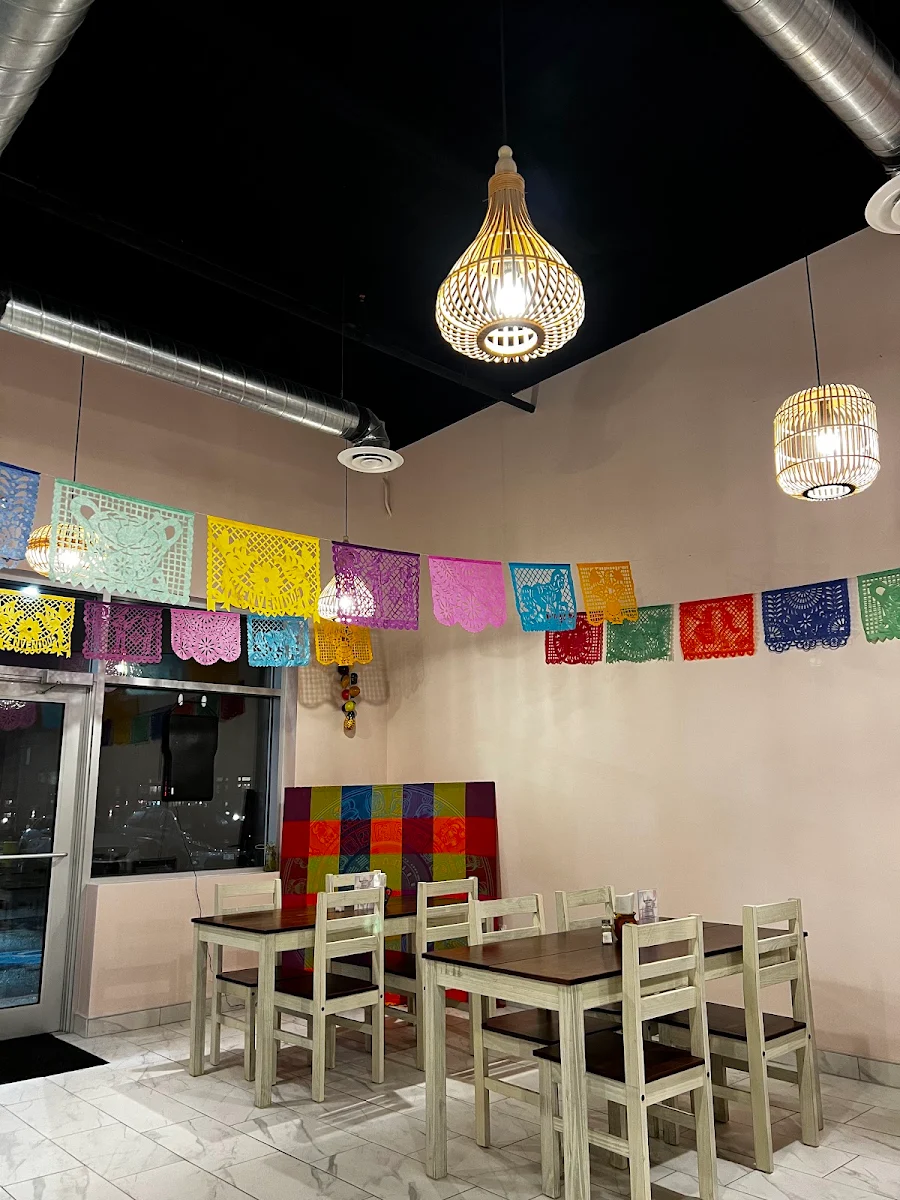 Vibe, Taquitos Cocina de México