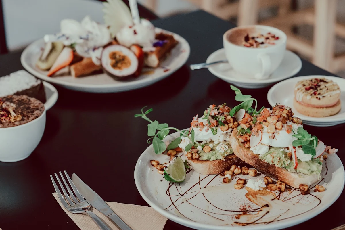 Food & drink, M & O Cafe