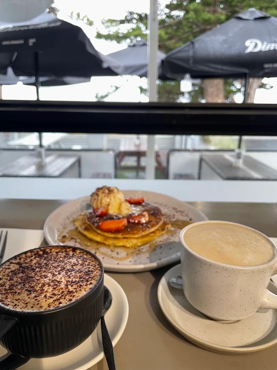 Food & drink, M & O Cafe