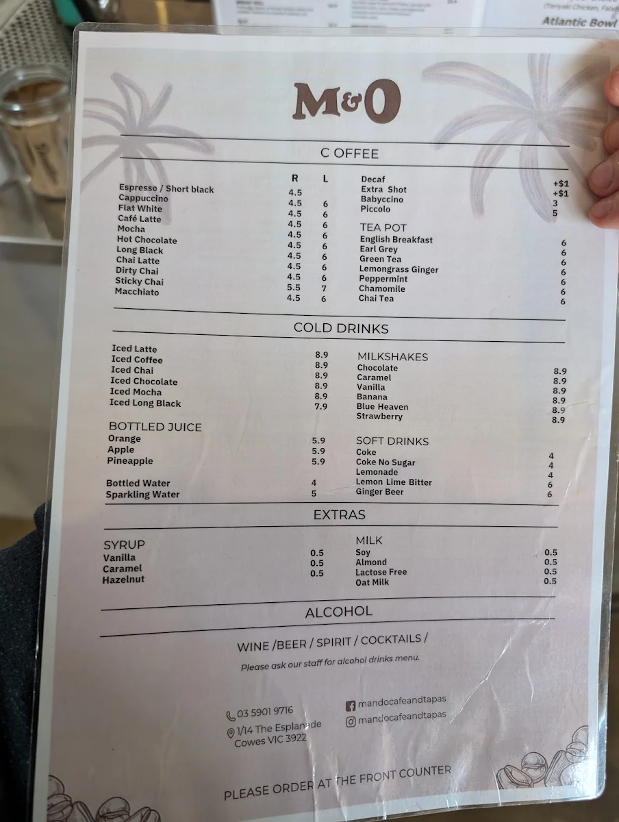 Menu, M & O Cafe