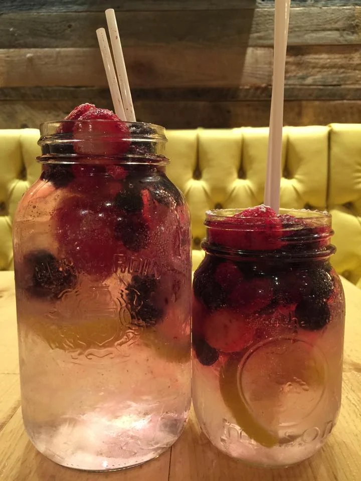 Food & drink, Angéline