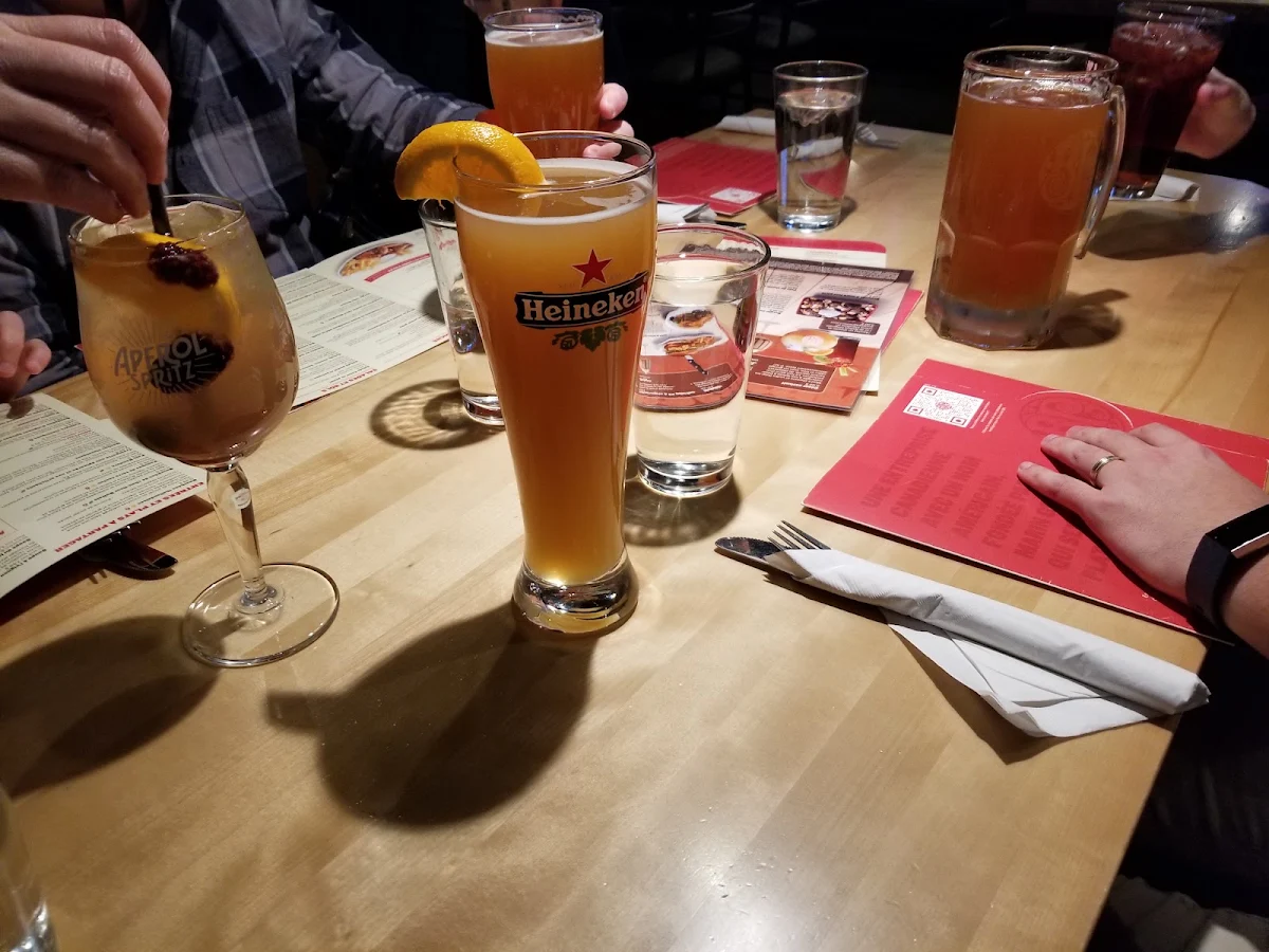 Food & drink, Boston Pizza