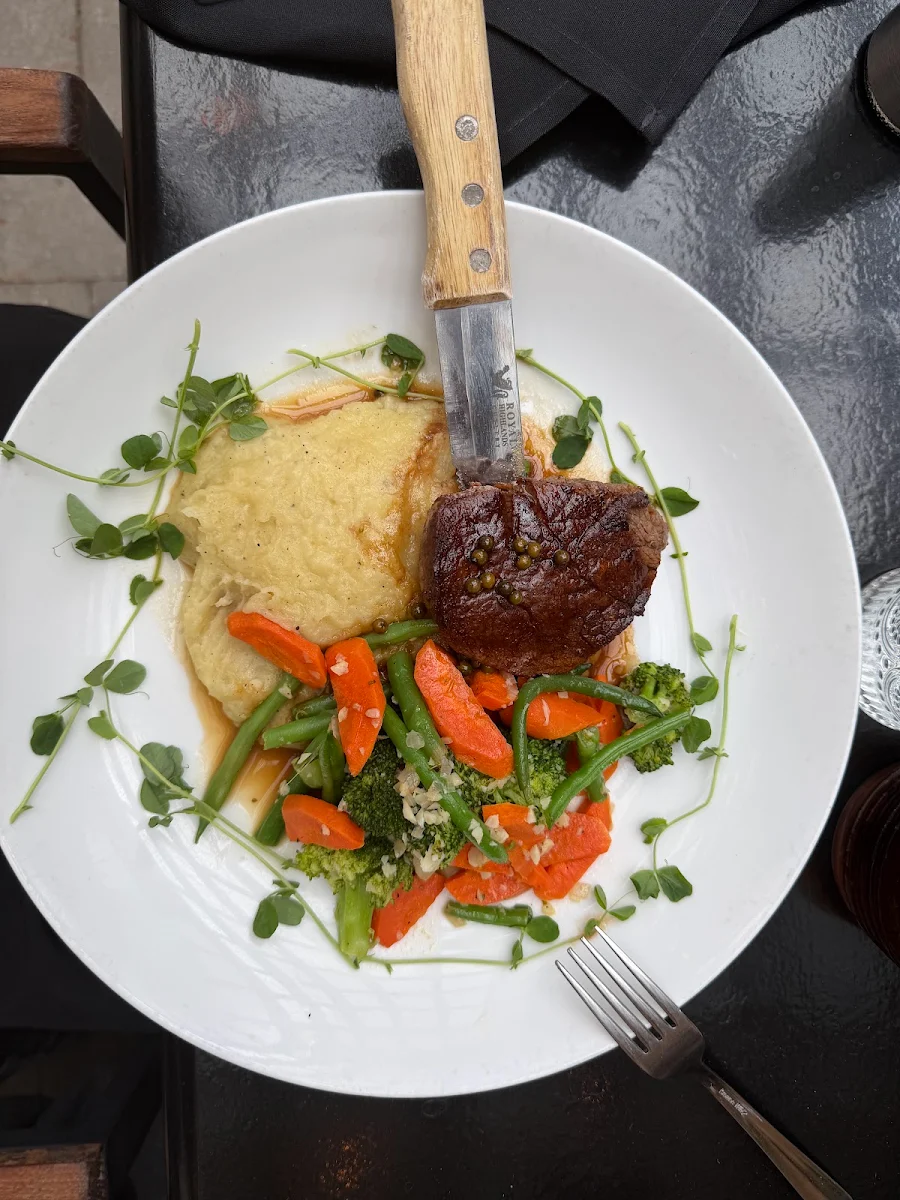 Food & drink photo 2