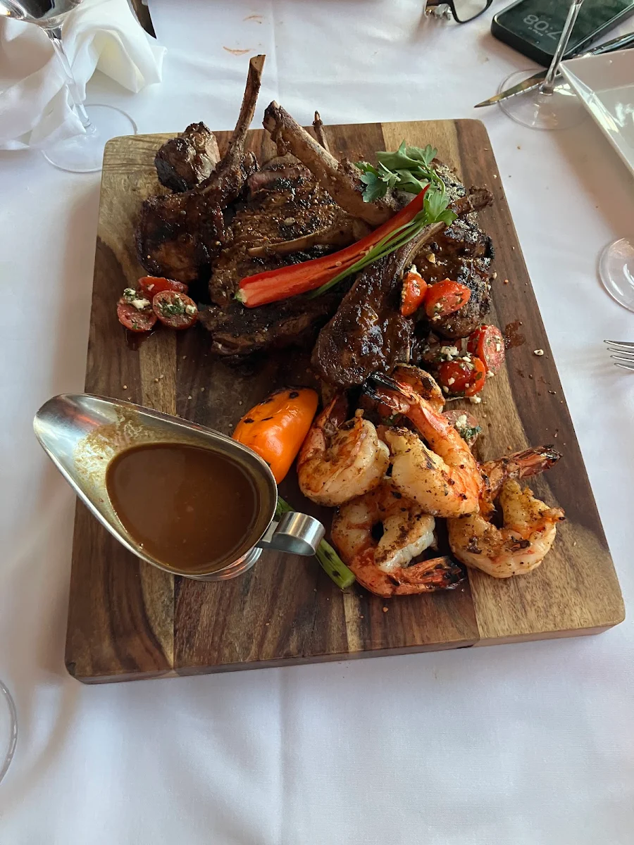 Food & drink, Mirela's Steakhouse and Cigar Lounge