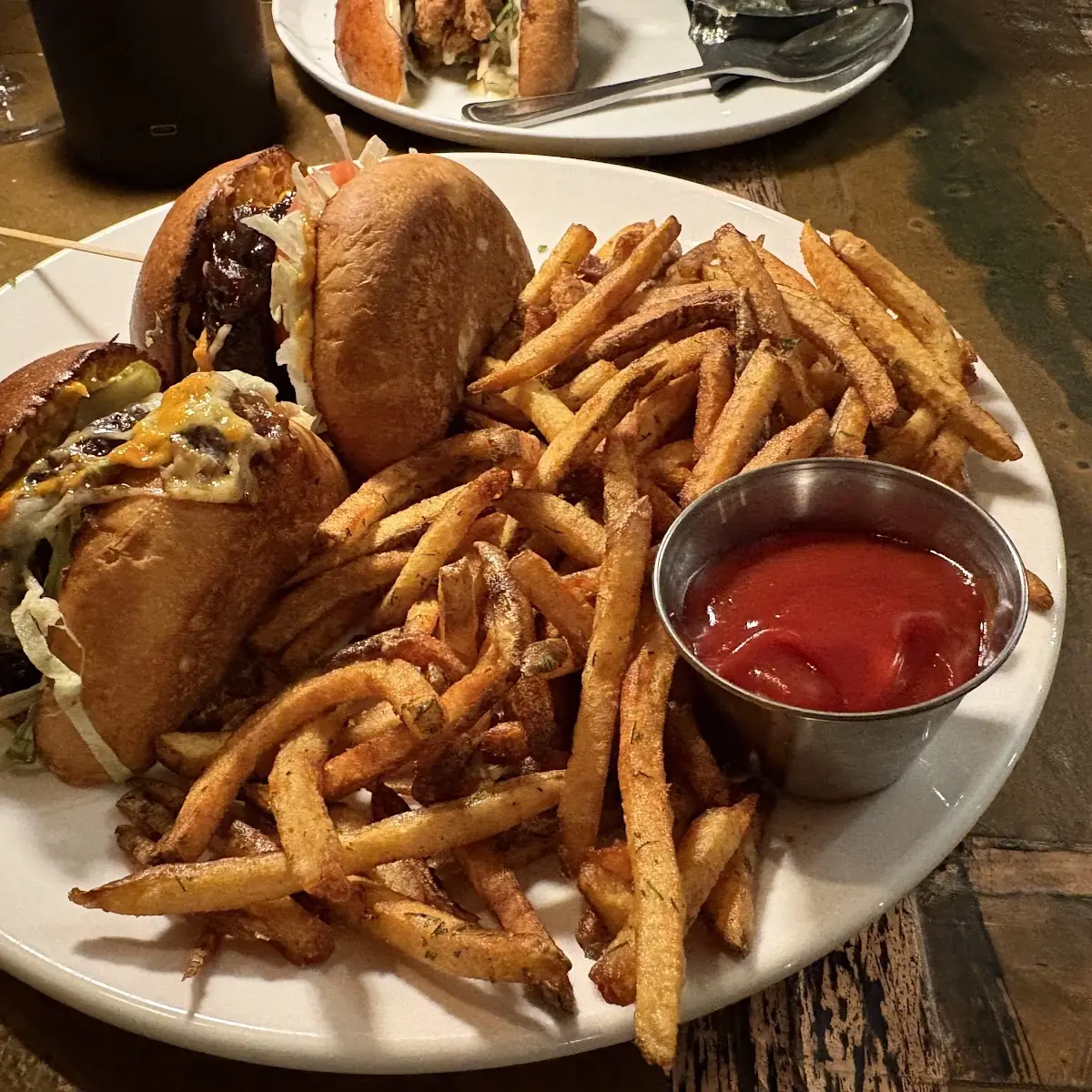 Food & drink, Gladstone Commons