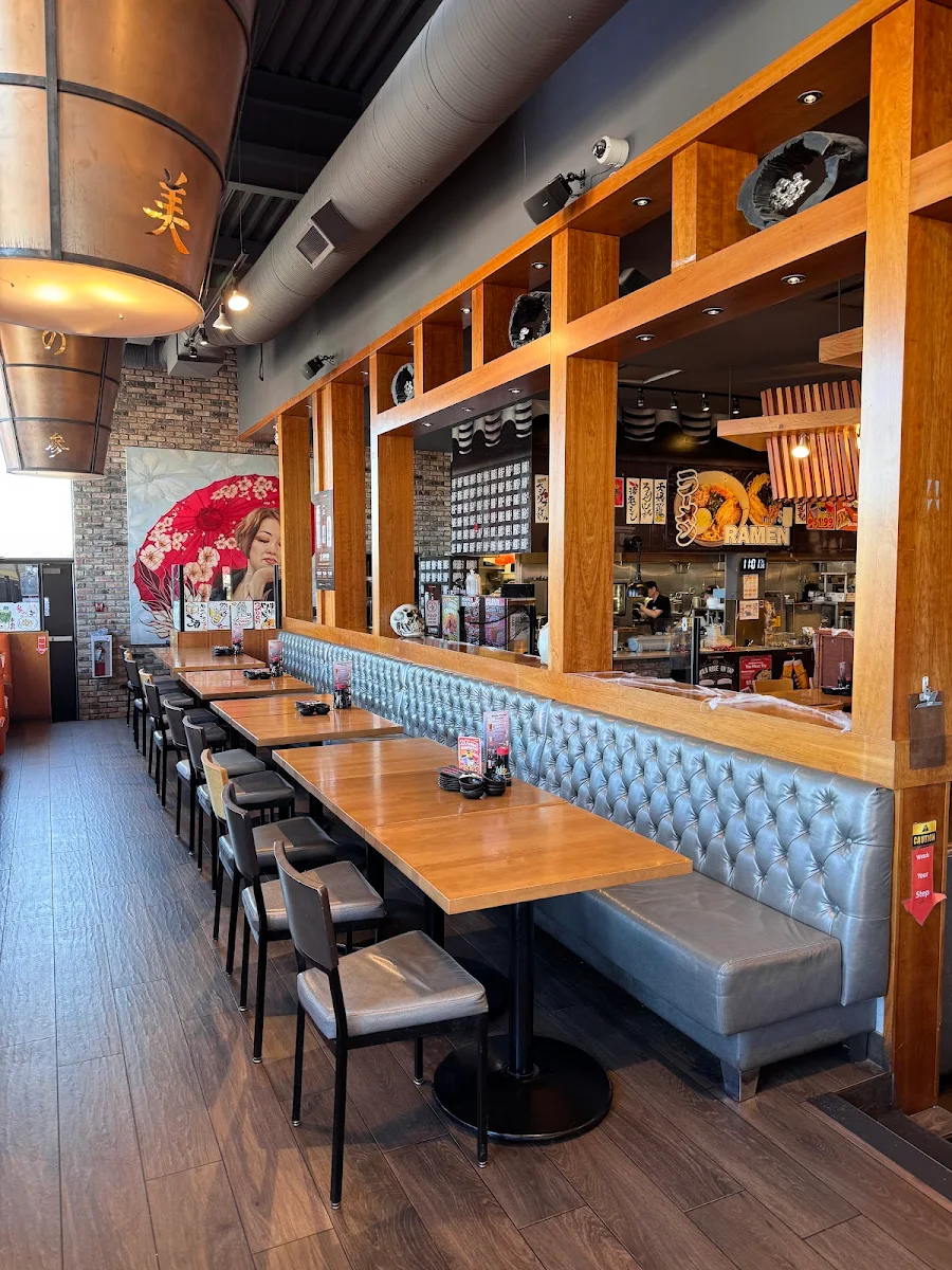Vibe, Kinjo Sushi & Grill Westhills