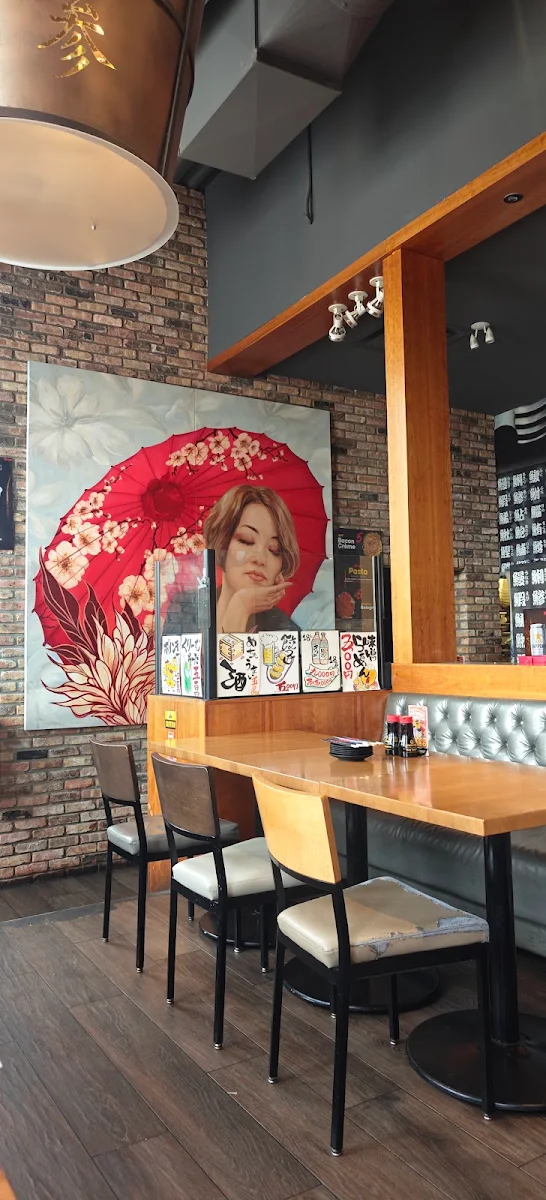 Vibe, Kinjo Sushi & Grill Westhills