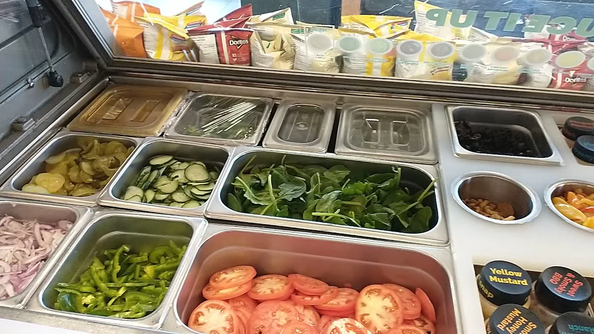 Food & drink, Subway