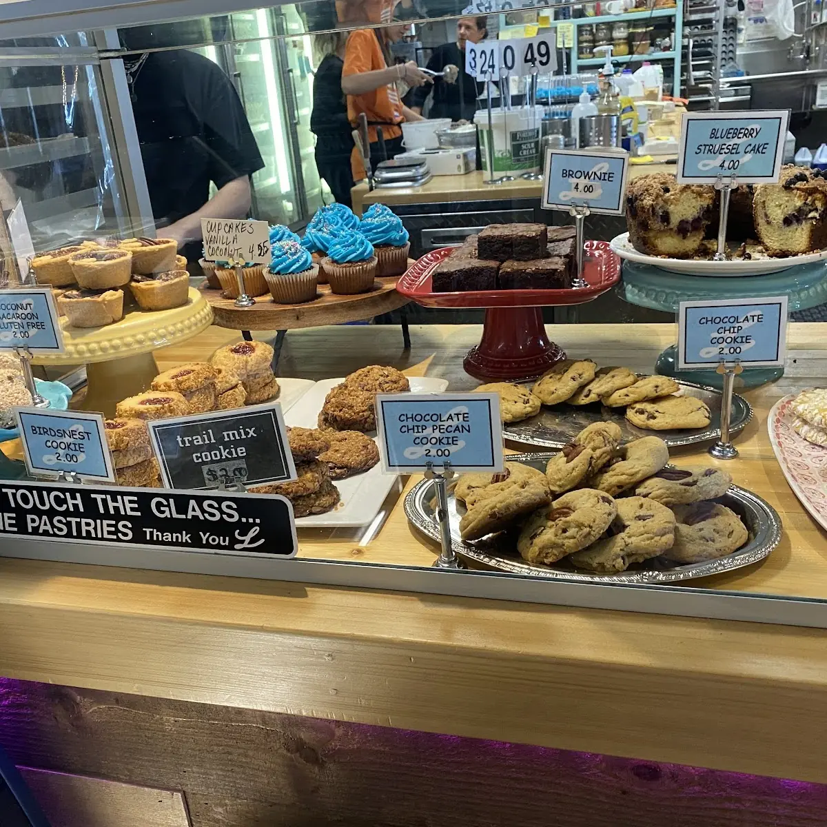 Food & drink, Laura's Coffee Corner White Rock