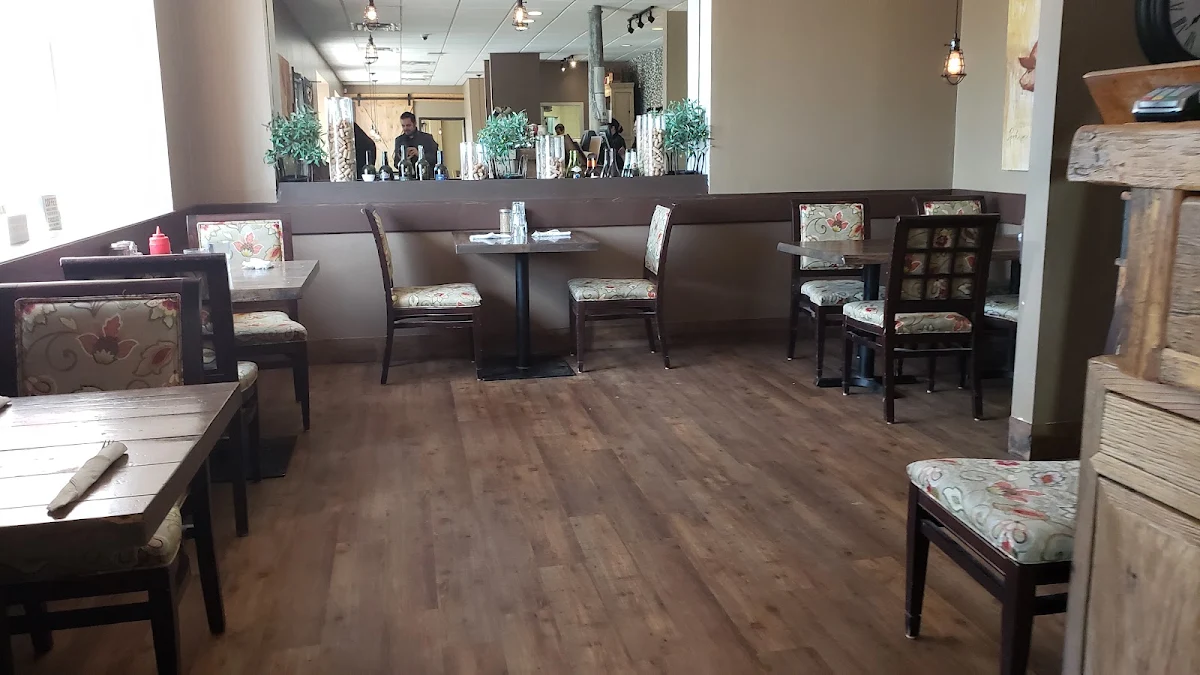 Vibe, Promenade Brasserie