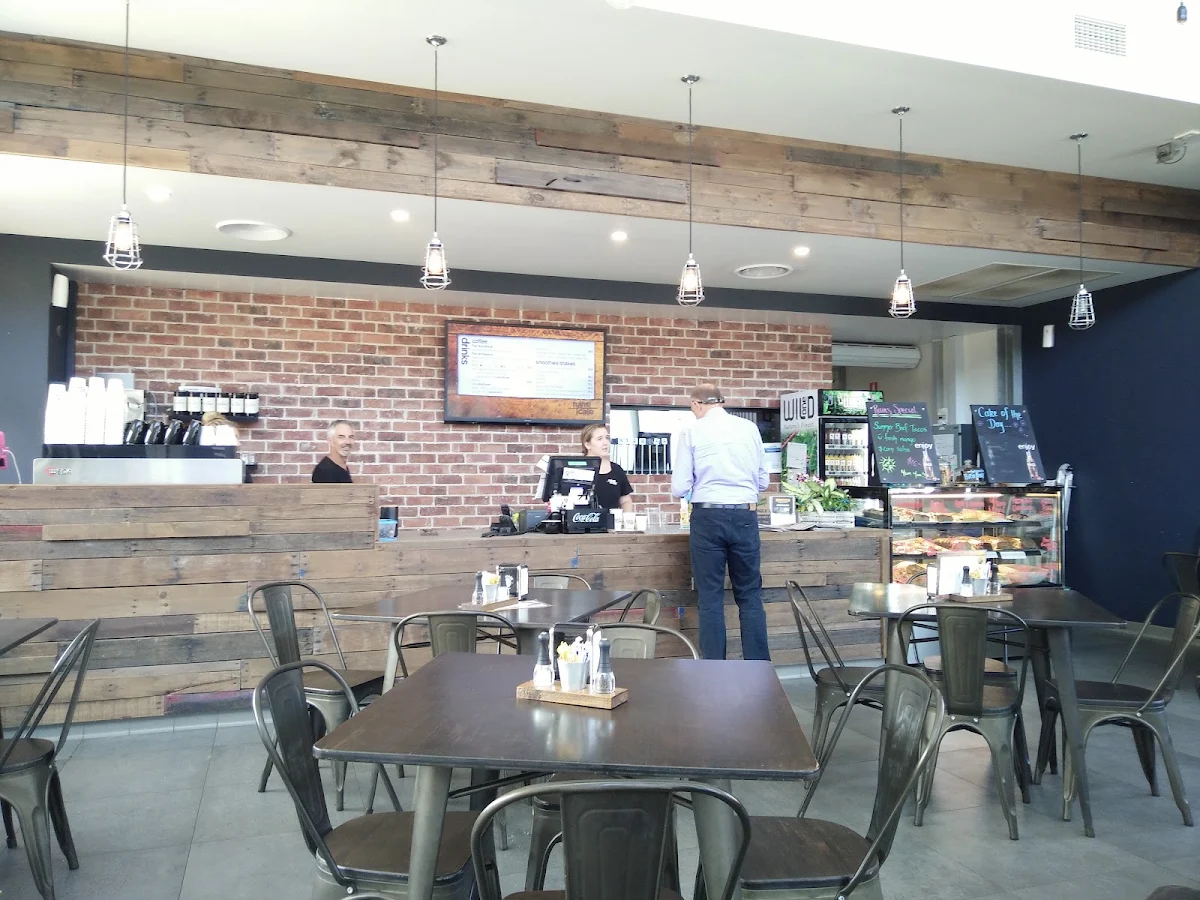 Vibe, Ruins Cafe