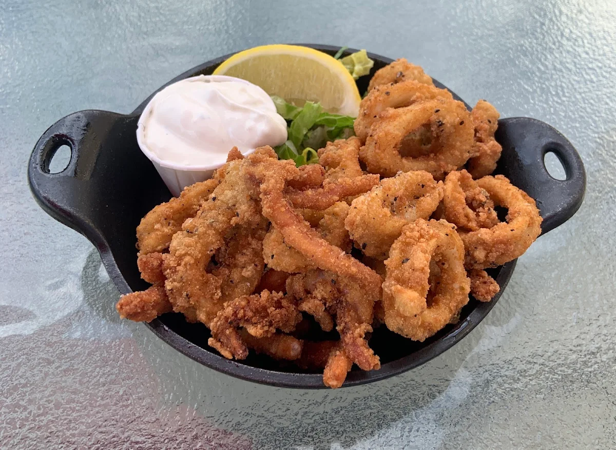 Food & drink, Fiddleheads Bar and Grill
