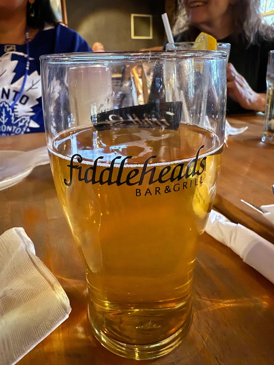 Food & drink, Fiddleheads Bar and Grill
