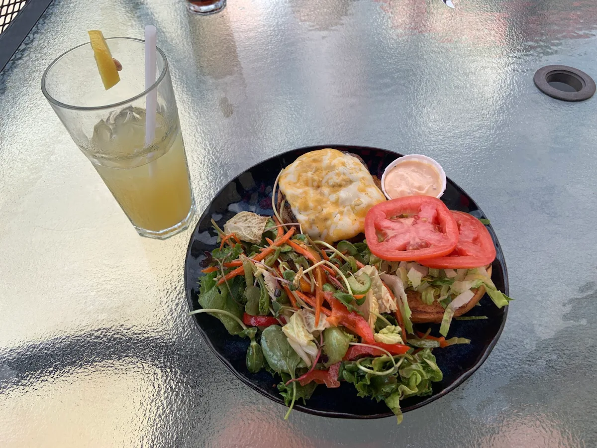 Food & drink, Fiddleheads Bar and Grill