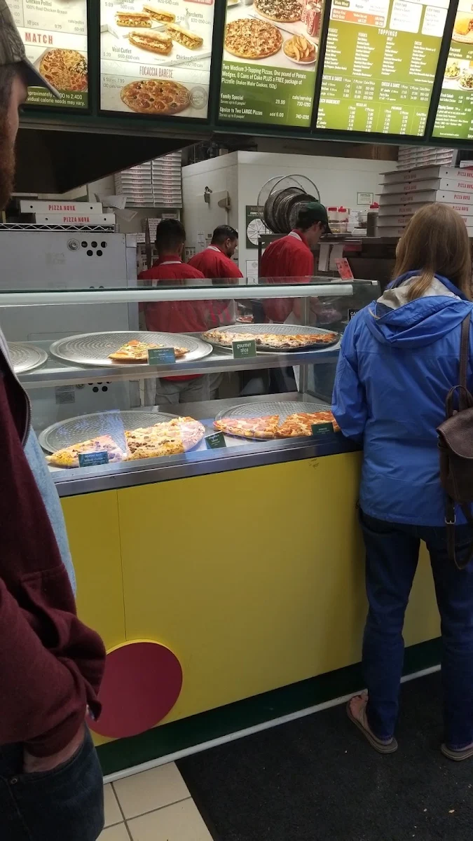 Vibe, Pizza Nova