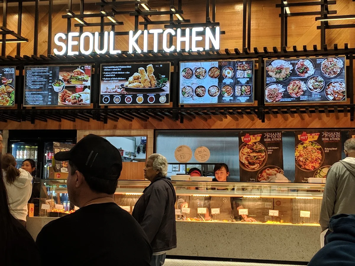 Vibe, Seoul Kitchen Fountain Gate