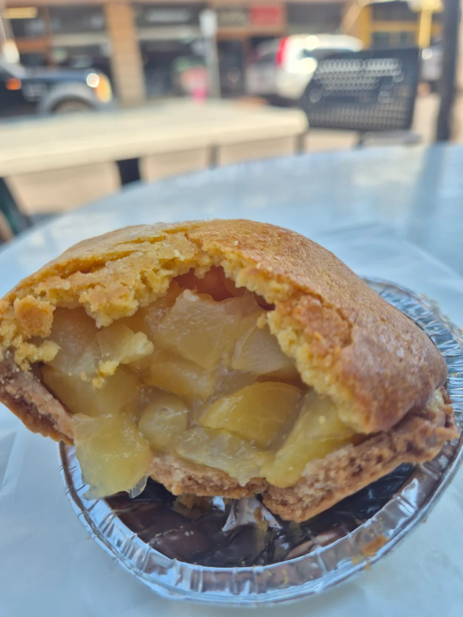 Food & drink, Nguyen's Bakery Cafe