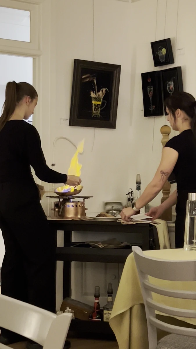 Vibe, Restaurant Le Surcouf
