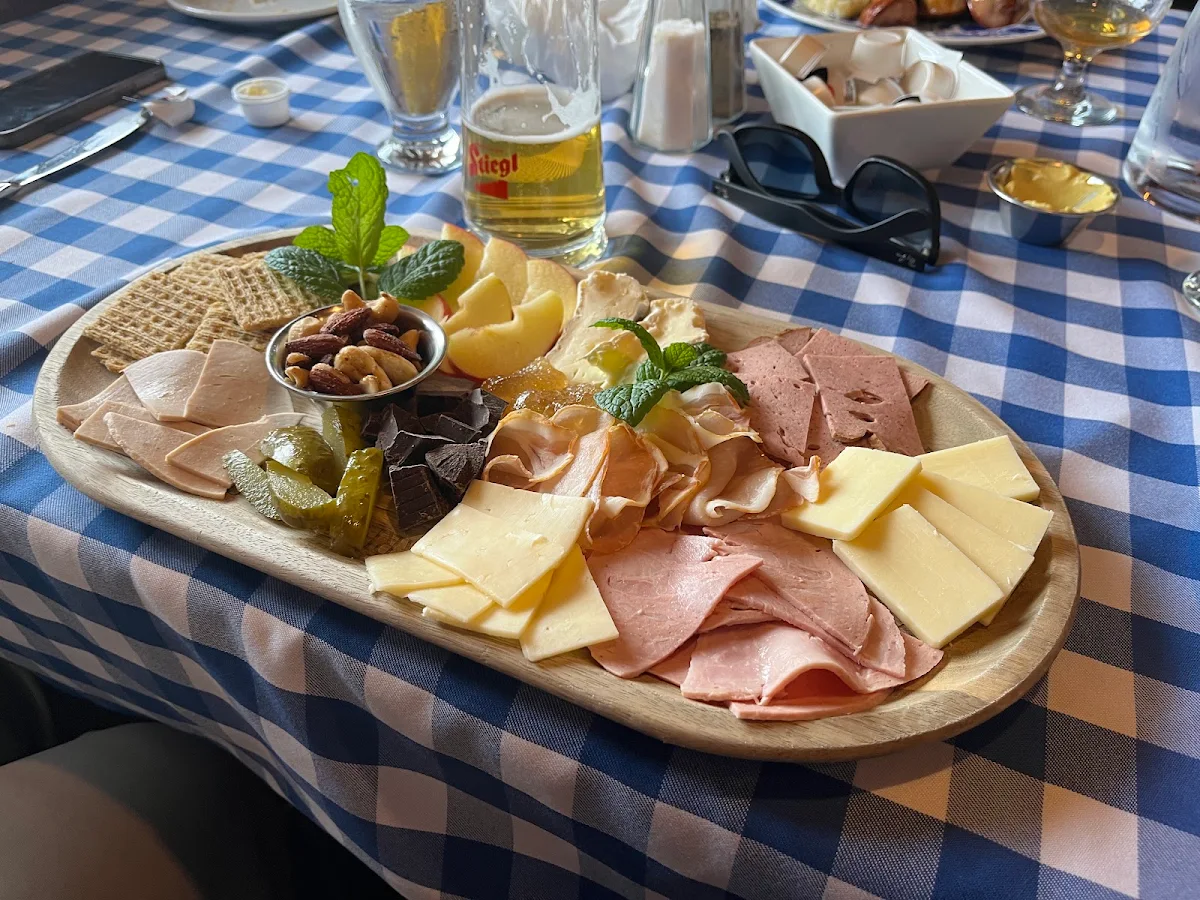 Food & drink photo 8