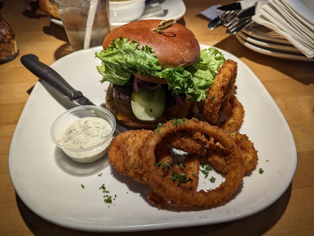 Food & drink, Boston Pizza