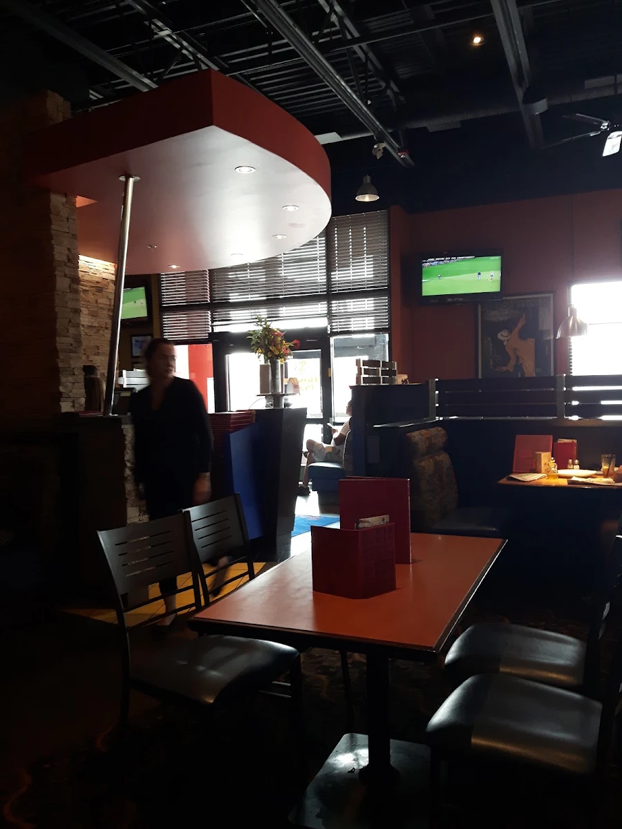 Vibe, Boston Pizza