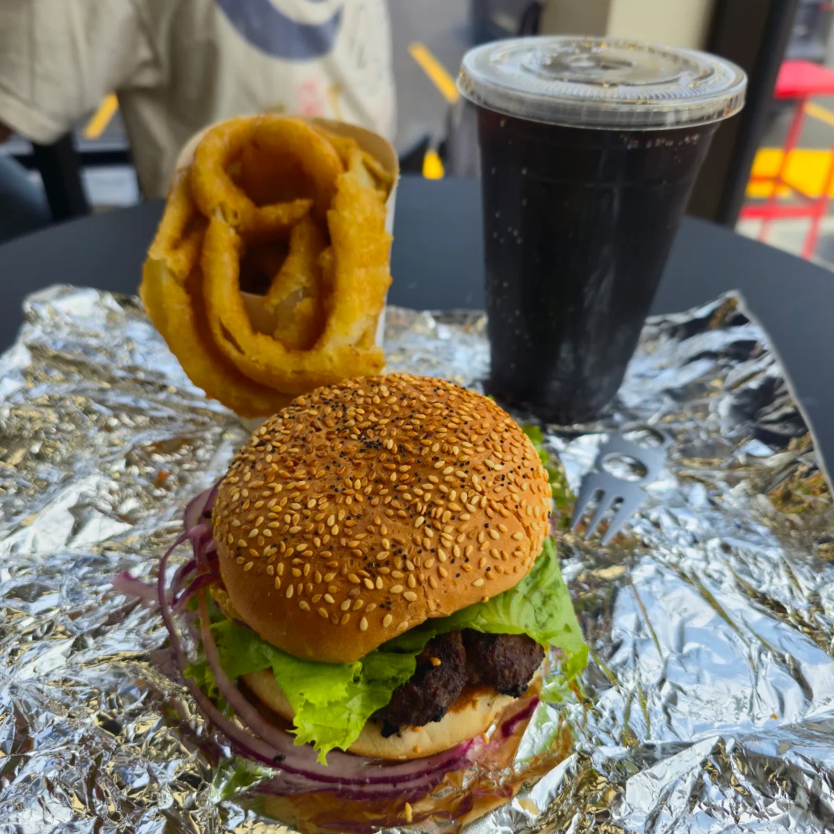 Food & drink, Acme Burger Company